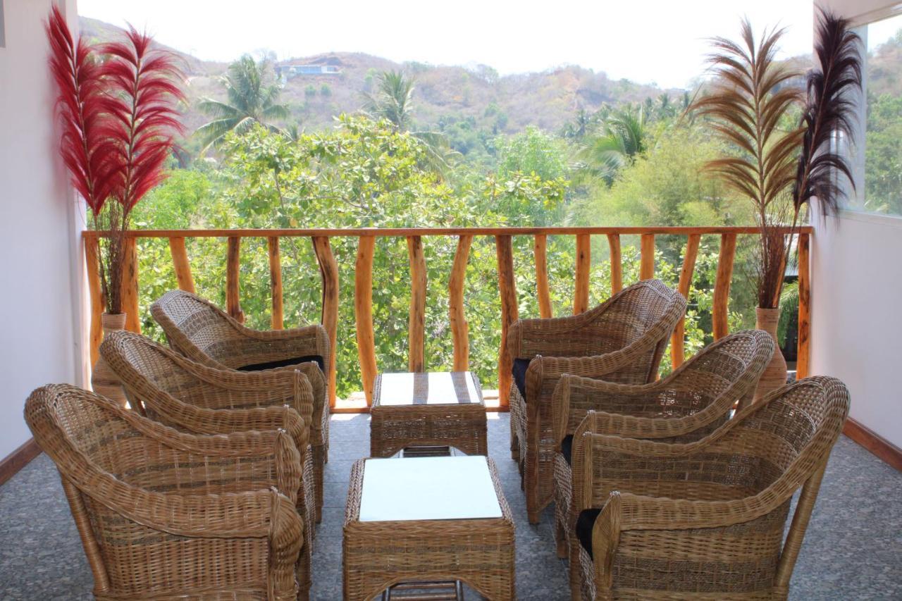 Turtle House Lombok Hotel Kuta  Ngoại thất bức ảnh