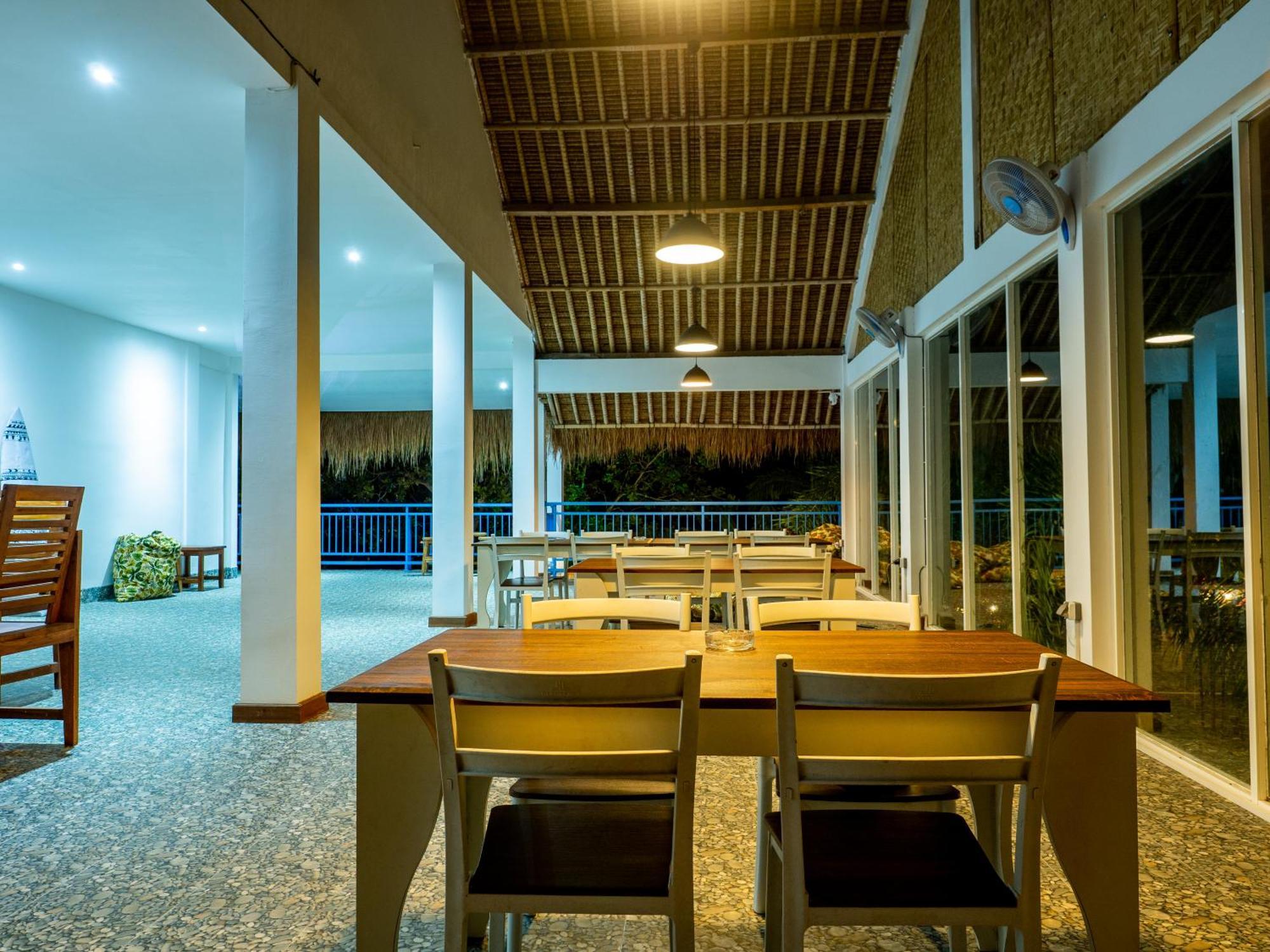 Turtle House Lombok Hotel Kuta  Ngoại thất bức ảnh